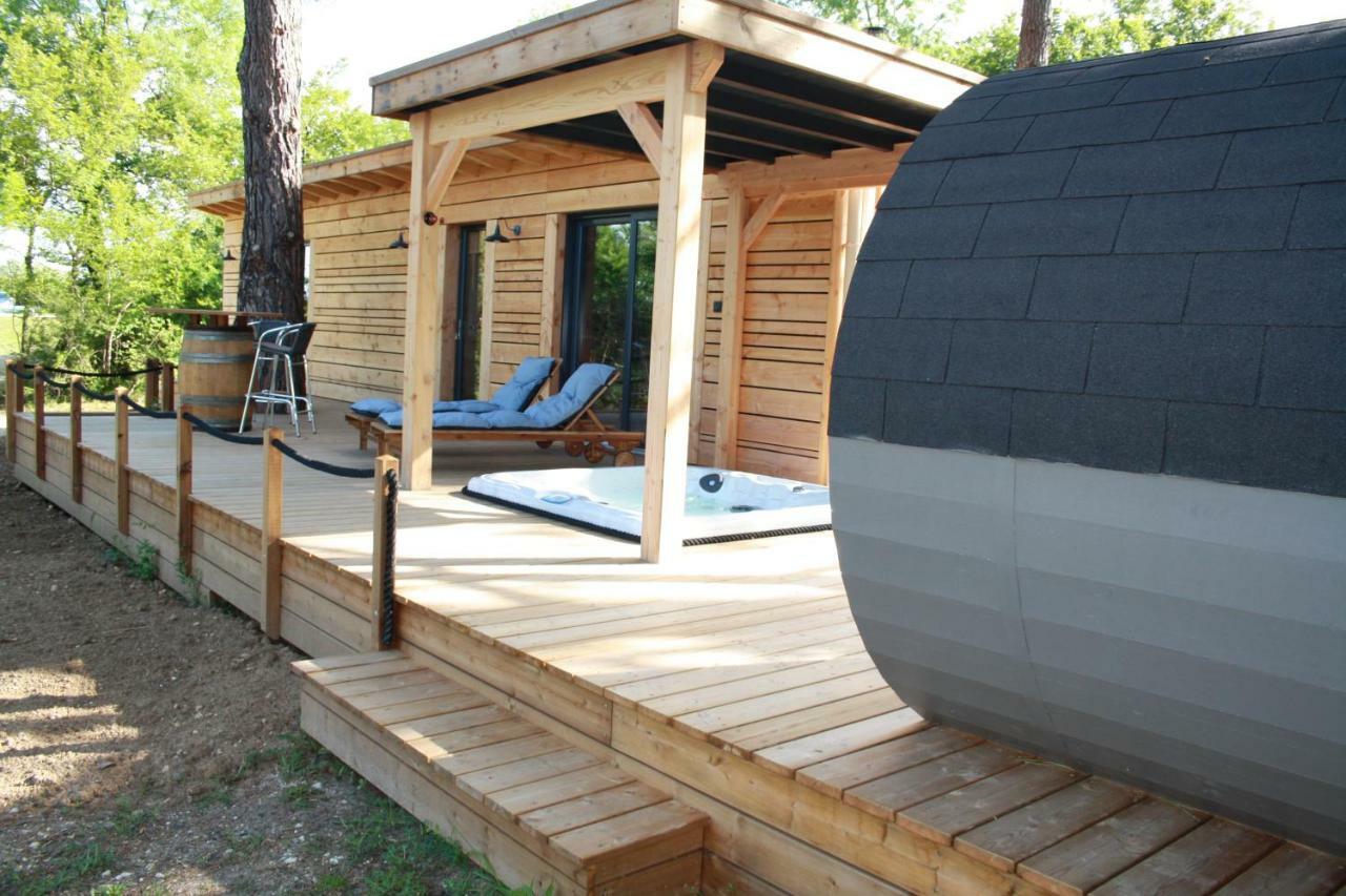 La Cabane A Papi Thenac  Luaran gambar