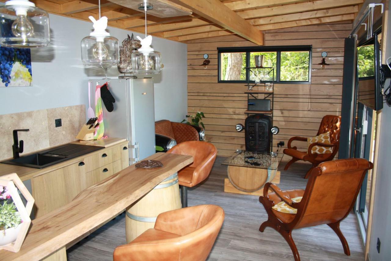 La Cabane A Papi Thenac  Luaran gambar